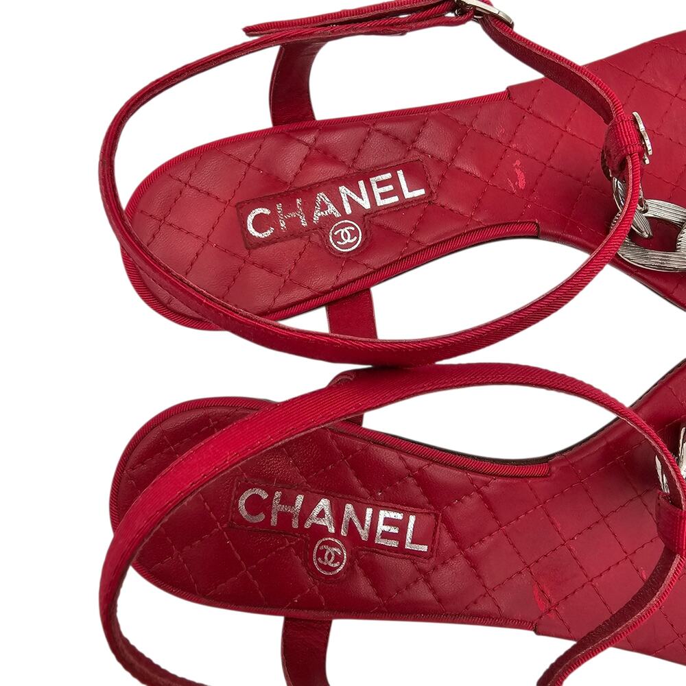 Chanel CC Chain Flat Thong Sandal Quilted Red Leather Silver Size 39 US 8 8.5 - Picture 10 of 12